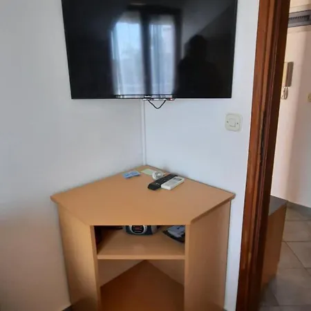 Apartments Dada Turanj Pokoj fotografie