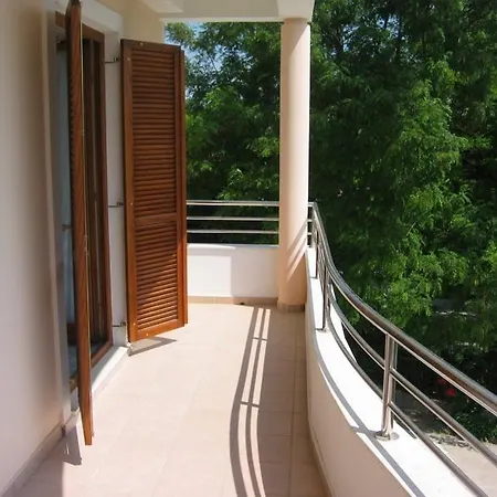 Apartments Dada Turanj Pokoj fotografie