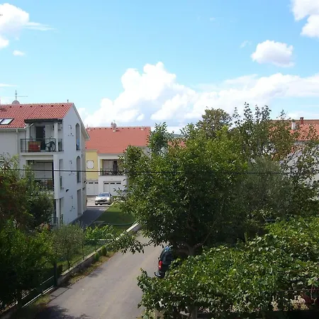 Apartments Dada Turanj Pokoj fotografie