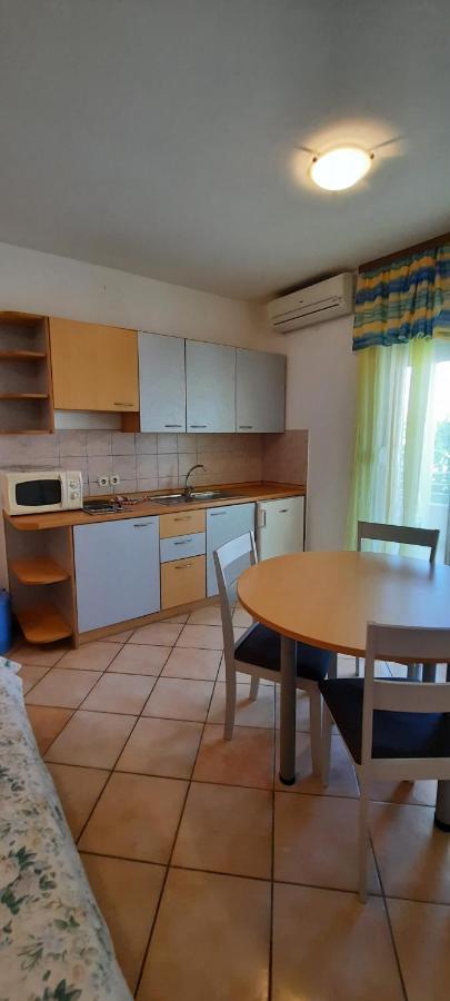 Dada Apartment *