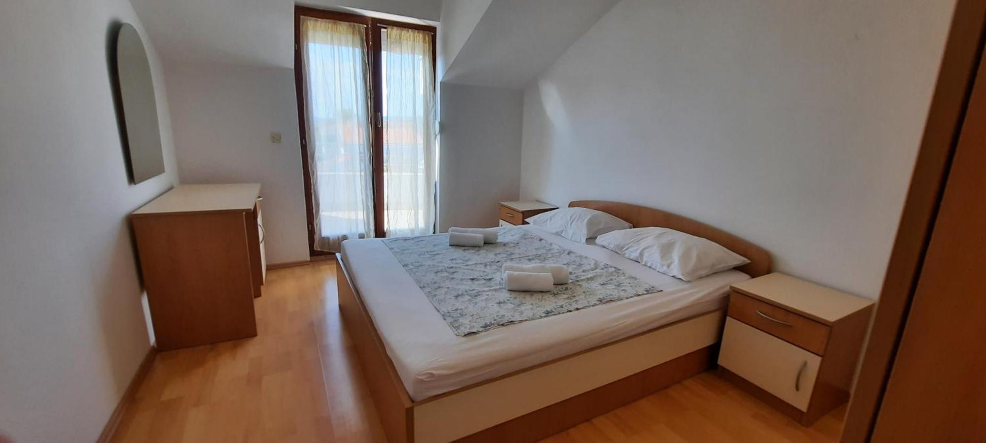 Dada Apartment Turanj