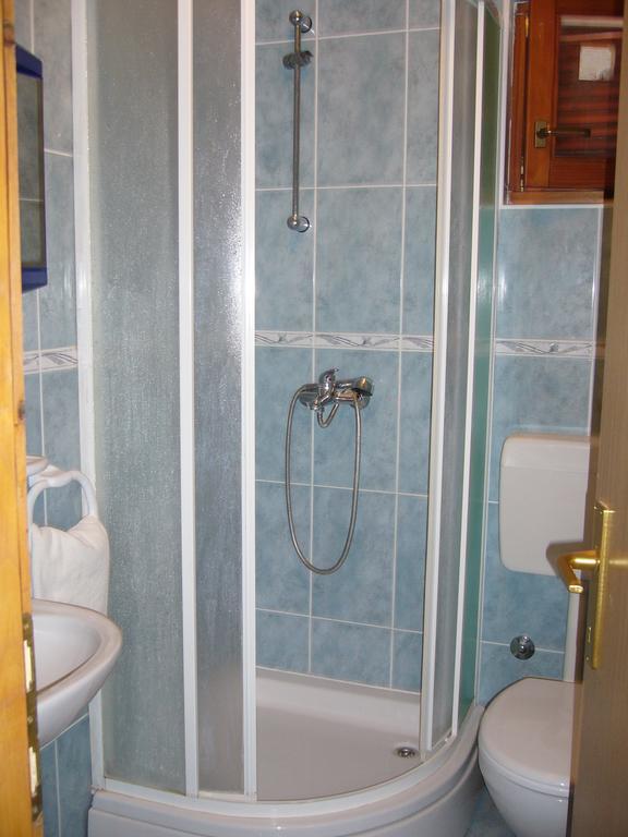 Dada Apartment Turanj