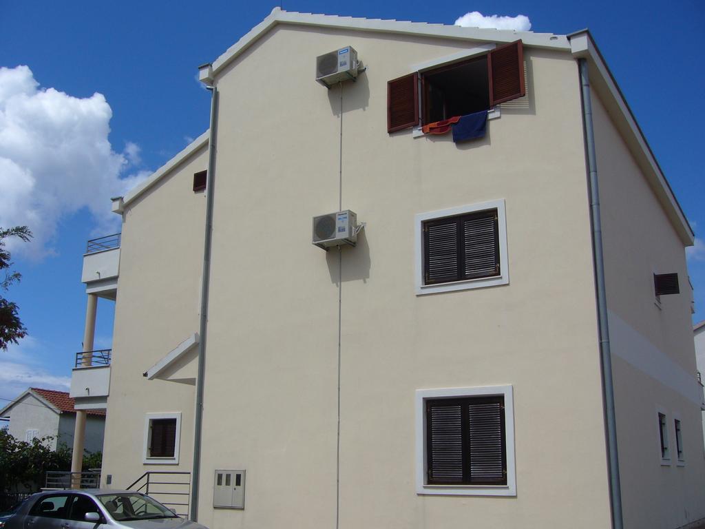Apartment Dada
